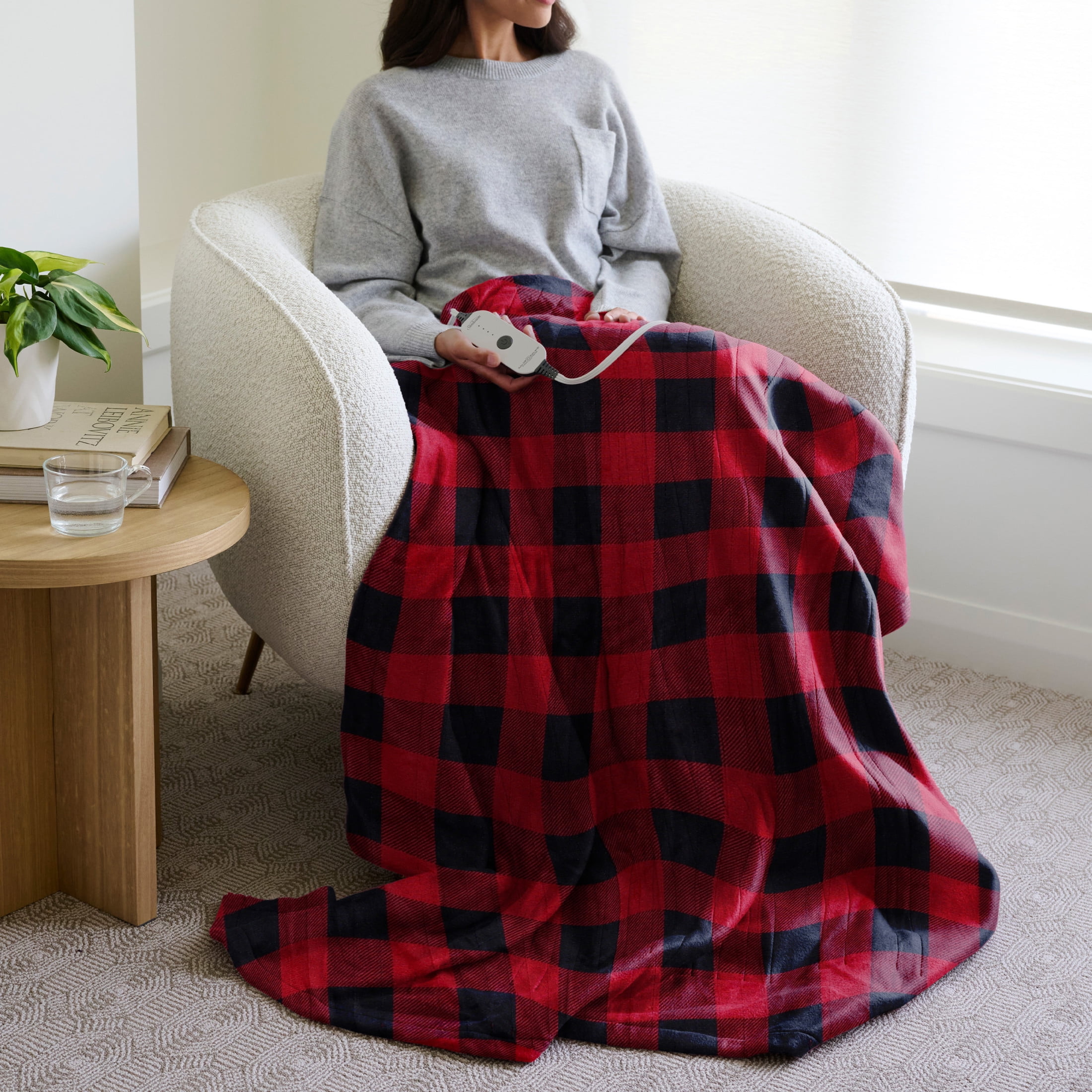 Red and Black Buffalo Plaid Electric Heated Throw Blanket, 50" x 60"
