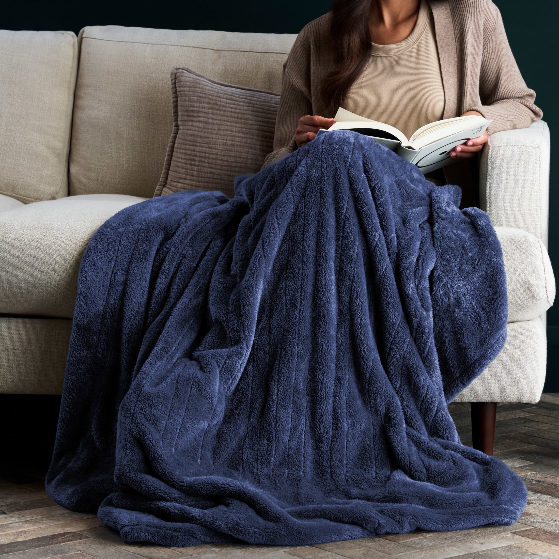 Sunbeam Eco-Blend Throw 70% Recycled Polyester, Blue, 4 Heat Settings, 4-Hour Auto Shut-Off, Electric Heated Blanket, 50