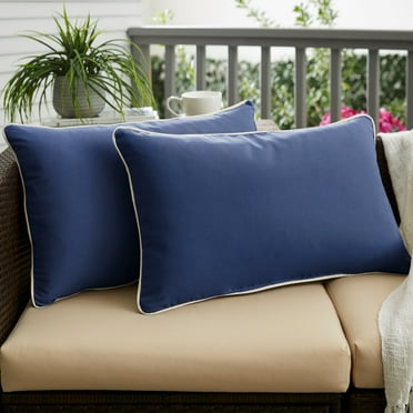 Sunbrella Dark Blue and Ivory Indoor/ Outdoor Pillow Set 16 in x 26 in