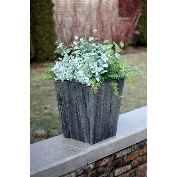 Suncast Farmington 16" Square x 18" H Gray Resin Planter
