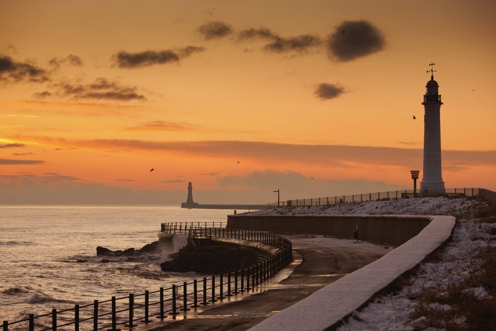 Sunderland Tyne And Wear England A Lighthouse Along The Coast In The Winter Canvas Art - John Short Design Pics (38 x 24)