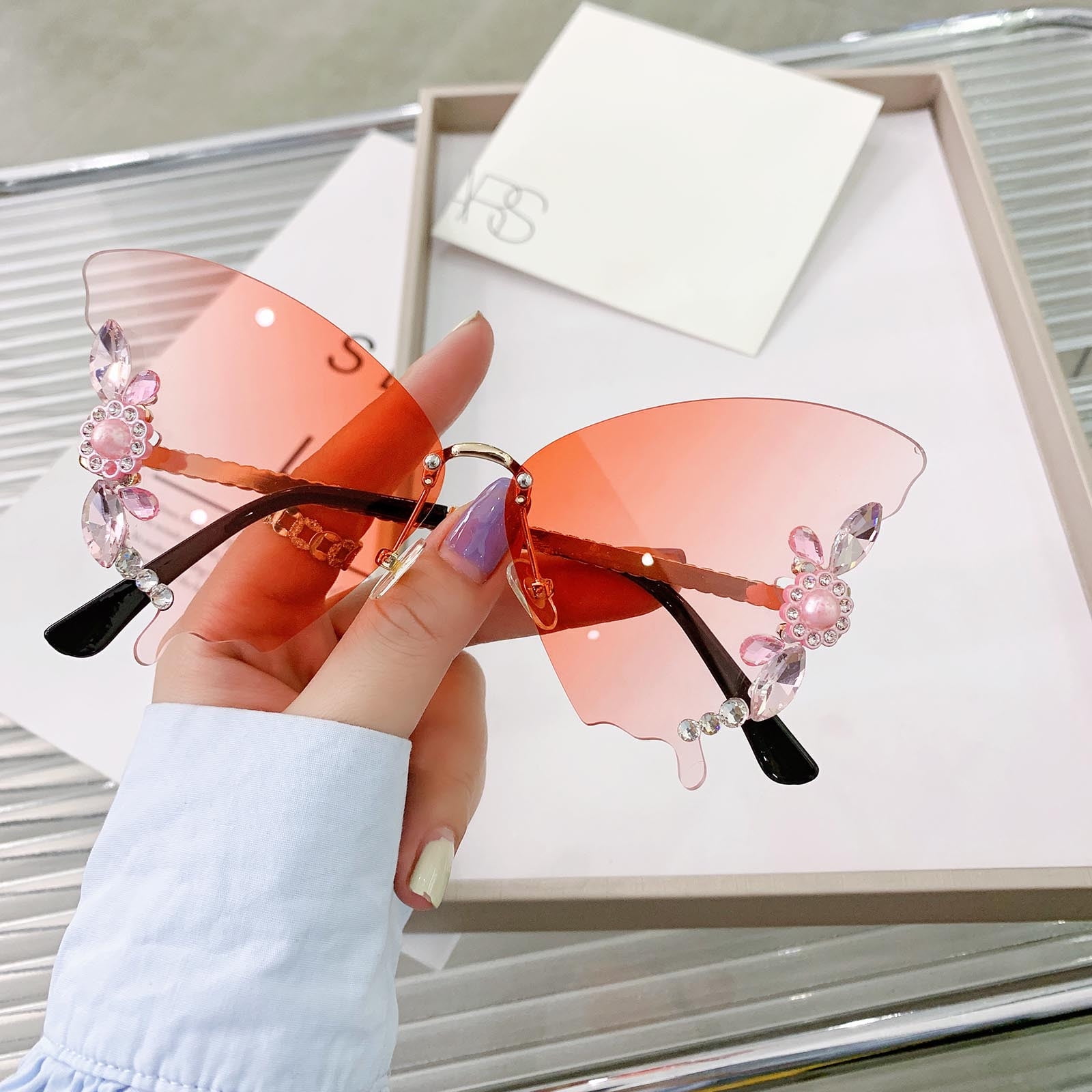 Butterfly store wing sunglasses