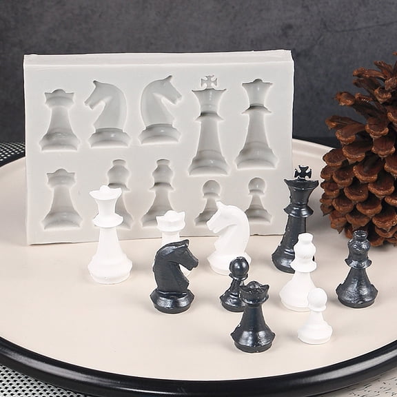 Sunjoy Tech DIY Cake Mold Food Grade BPA Free Heat-Resistant Non-stick Chess Shaped Chocolate Mold Kitchen Accessories