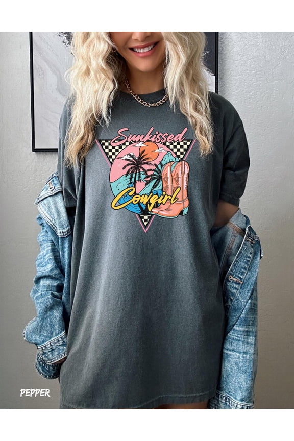 Sunkissed Cowgirl, Retro Sunset Tee Beach-Inspired Shirt Positive Vibes & Ocean Lover Shirt, Retro Summer Shirt, Summer Vacation Shirts, F6205 All Size S-5Xl
