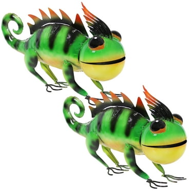Sunnydaze 8.5" Greg and Gary the Green Chameleons Iron Sheet Outdoor Statue Set