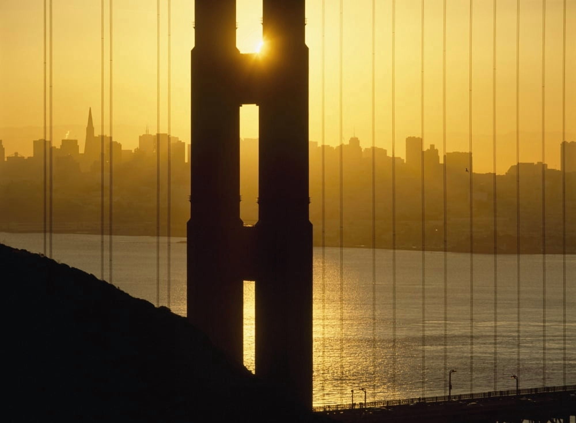 Sunrise Behind The Golden Gate Bridge With Skyline Behind Canvas Art - Ian Cumming  Design Pics (18 x 13)