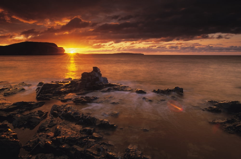 Sunrise Bonavista Peninsula Trinity Newfoundland & Labrador Canvas Art - Ron Watts Design Pics (17 x 11)