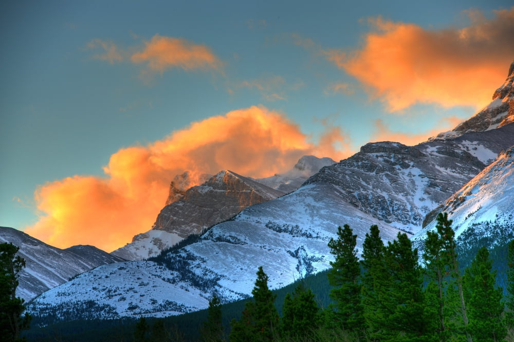 Sunrise Over Crowsnest Pass Border Of British Columbia And Alberta Canvas Art - Robert Postma Design Pics (17 x 11)
