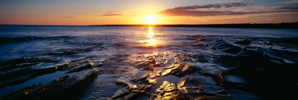 Sunrise at Lake Superior Porcupine Mountain State Park Upper Peninsula Michigan Canvas Art - Panoramic Images (36 x 12)