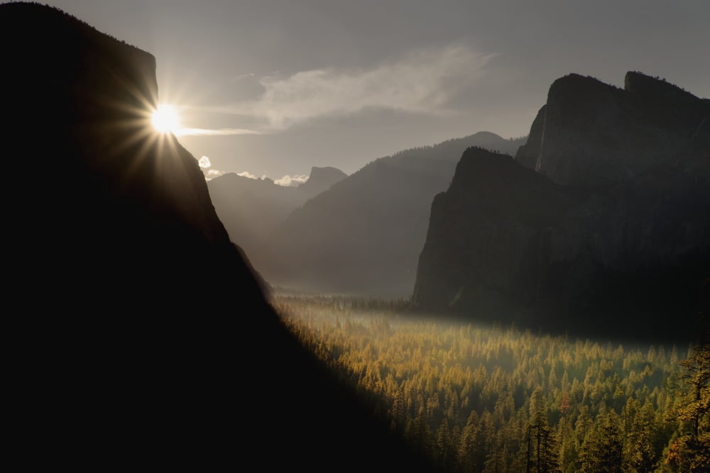 Sunrise at Tunnel View Yosemite National Park California United States of America Canvas Art - Gina Bringman Design Pics (19 x 12)
