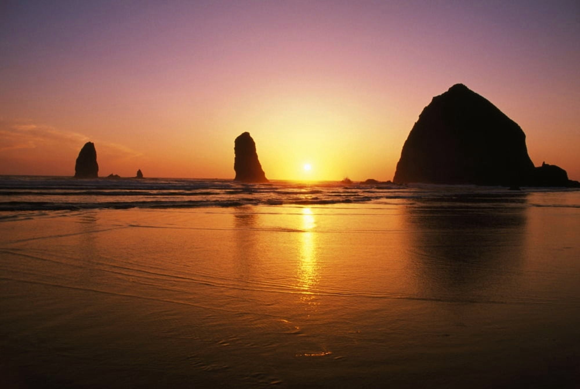Sunset At Cannon Beach Canvas Art - Natural Selection Craig Tuttle Design Pics (18 x 12)