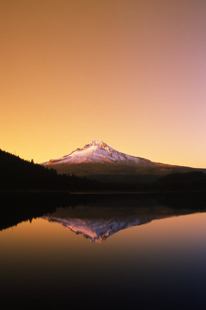 Sunset At Trillium Lake Mt Hood Oregon Usa Canvas Art - Natural Selection Craig Tuttle Design Pics (12 x 18)