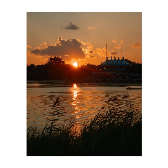 Sunset at Flushing Meadows Corona Park, Queens - Queens New York Photography Sunset Landscape Nature Skyline Scenic Unframed Wall Art Print 6 x 8 inches