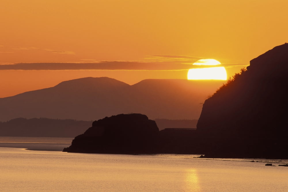 Sunset Over Ak Range & Cook Inlet Turnagain Arm Sc Ak Summer Canvas Art - Cliff Riedinger Design Pics (38 x 24)