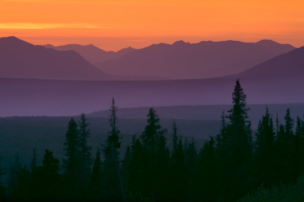 Sunset Over Kluane Mountains Near Haines Highway British Columbia Canada Summer Canvas Art - Michael DeYoung Design Pics (17 x 11)