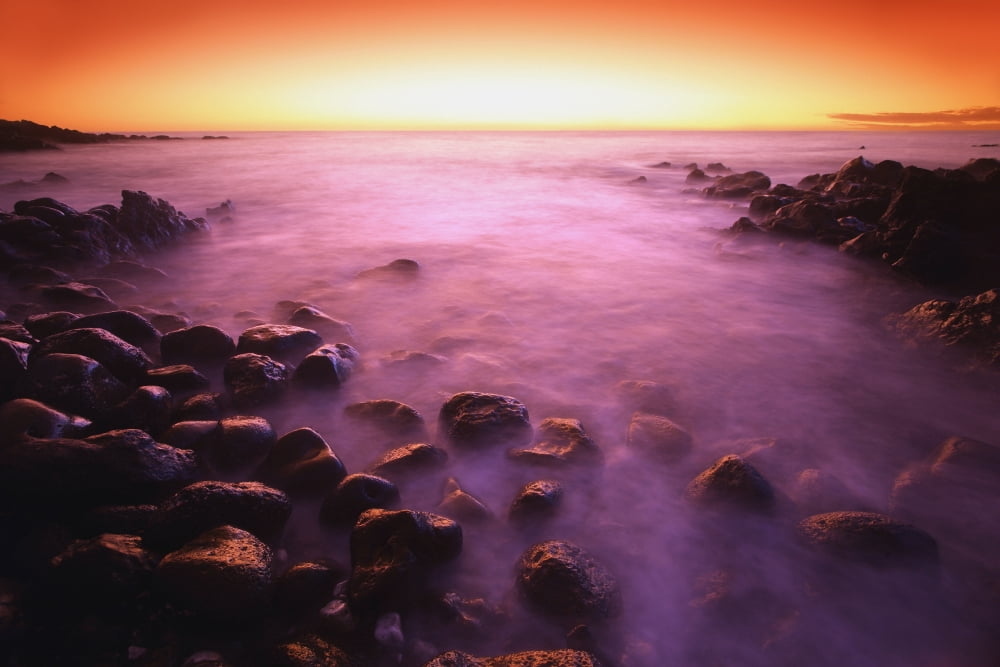 Sunset Over Water Hawaii Usa Canvas Art - Don Hammond Design Pics (34 x 22)