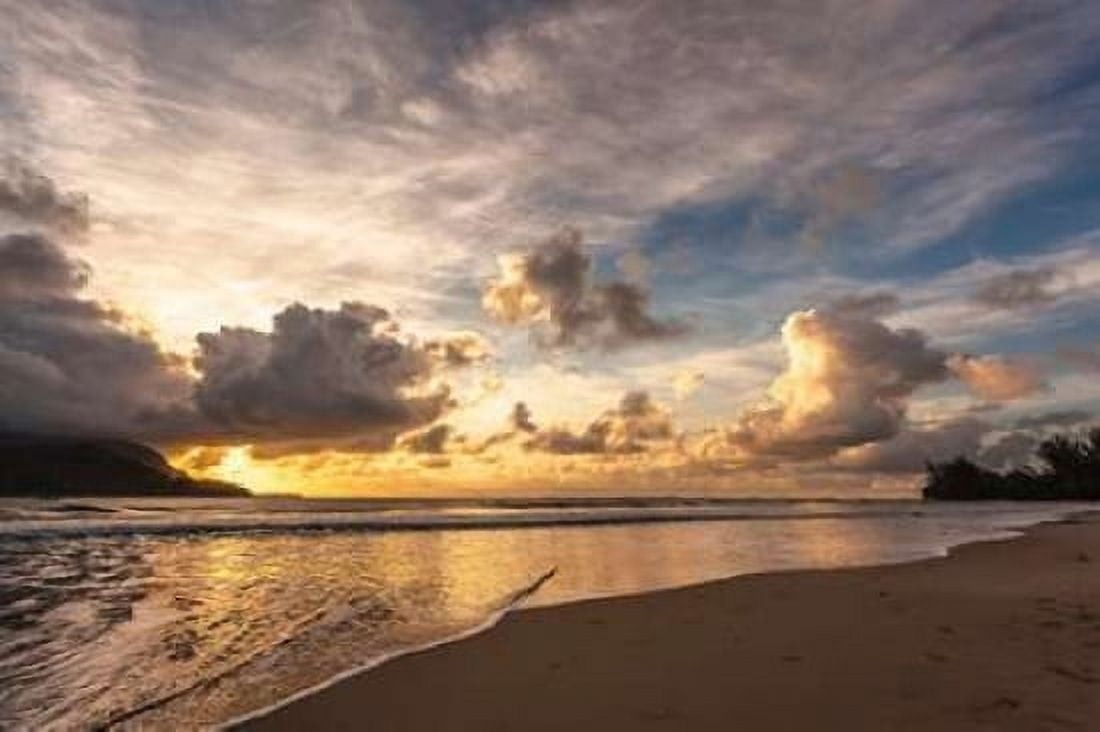 Sunset in Hanalei Canvas Art - Danita Delimont (24 x 36)