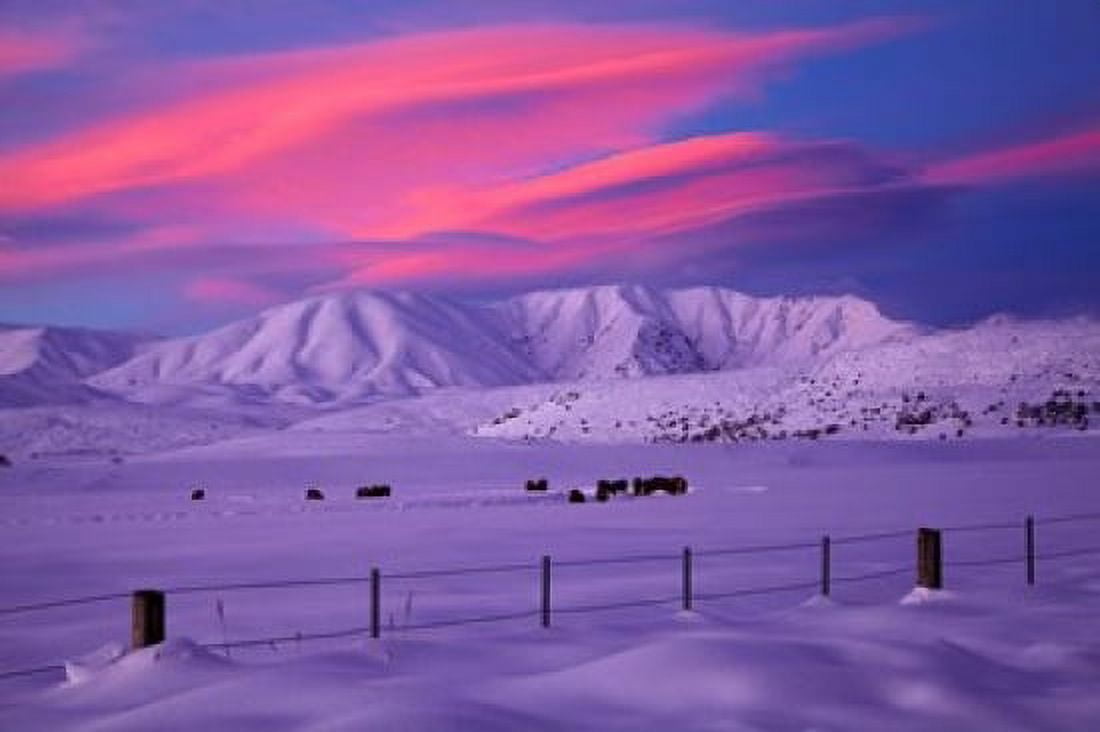 Sunset over Hawkdun Range and farmland Maniototo Otago New Zealand Canvas Art - David Wall DanitaDelimont (29 x 19)
