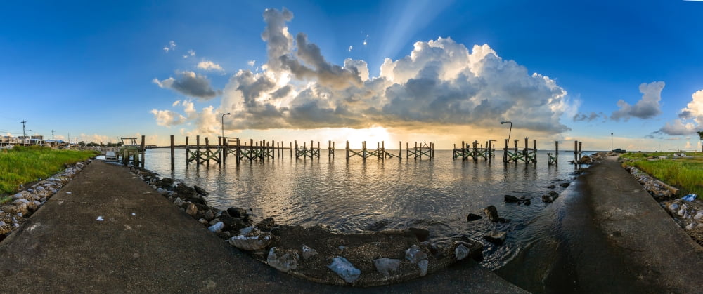 Sunset over a lake Lake Pontchartrain New Orleans Louisiana USA Canvas Art - Panoramic Images (36 x 12)