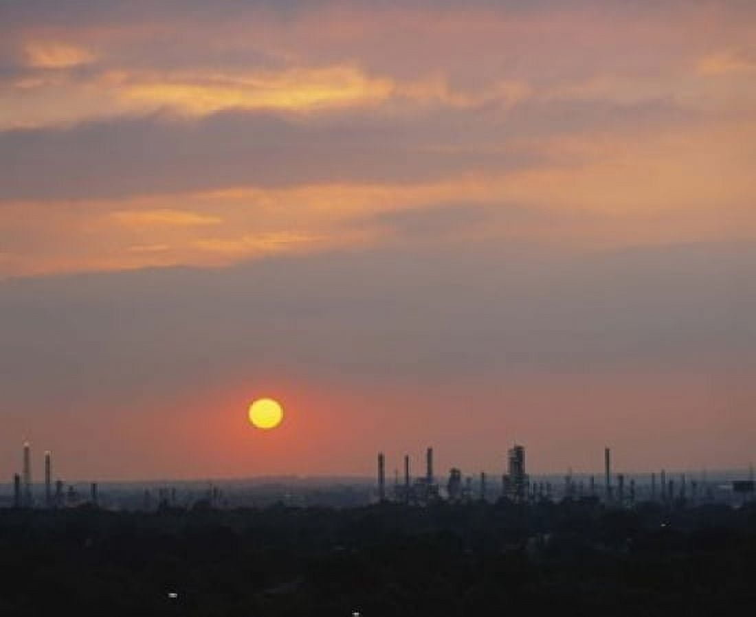 Sunset over a refinery Philadelphia Pennsylvania USA Canvas Art - Panoramic Images (36 x 32)