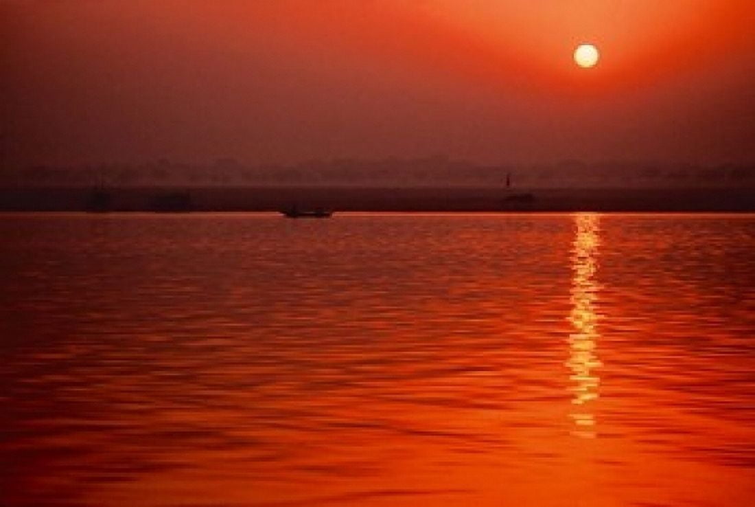 Sunset over the Ganges River in Varanasi India Canvas Art - Dee Ann Pederson DanitaDelimont (18 x 24)