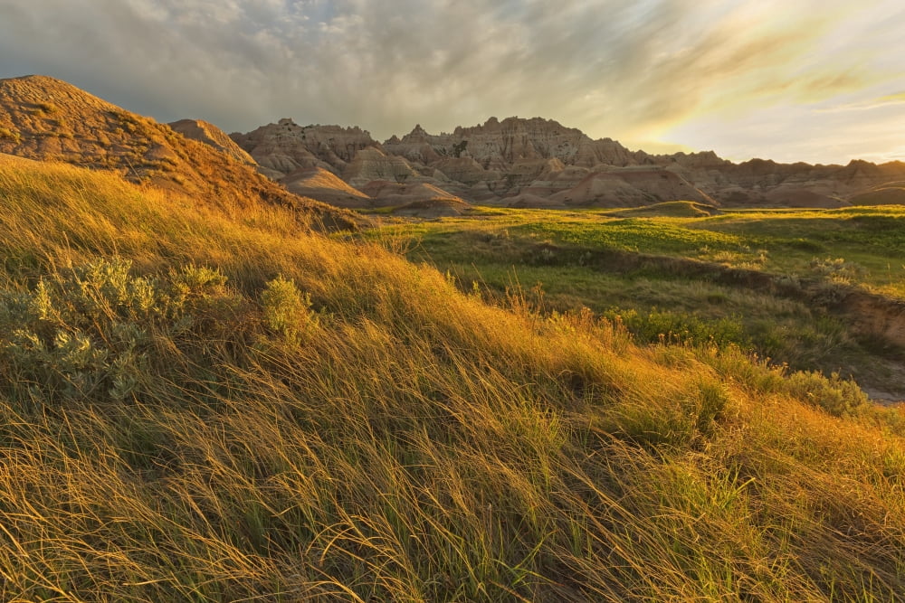 Sunset over the landscape of badlands national park south dakota united states of america Canvas Art - Robert Postma Design Pics (38 x 24)