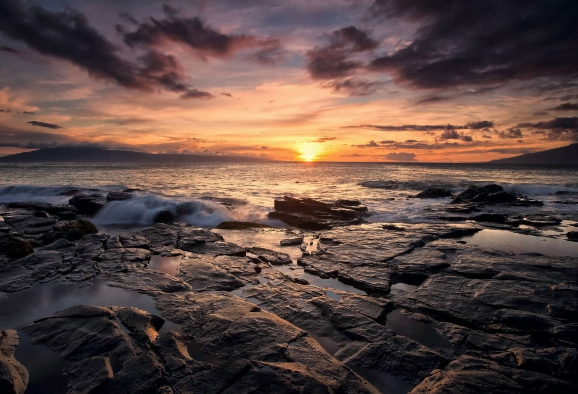 Sunset over the ocean with wet black rock along the shore Hawaii United States of America Canvas Art - Scott Mead Design Pics (18 x 12)