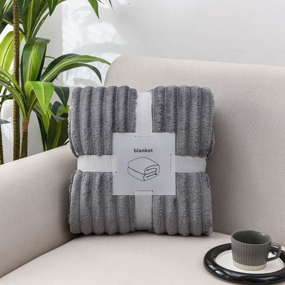 Super Comfort Oversized Warm Thick Bubble Double Sided Plush Rabbit Faux Fur Throw Blanket, Fluffy Blanket,Soft Cozy Blanket for Couch Chair Bed Sofa Living Room,White60'' x 80''