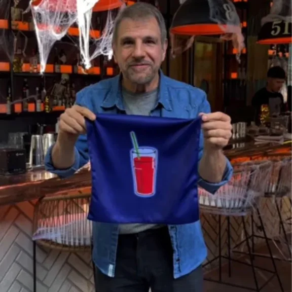 Super Drink By Juan Pablo Stage Magic Tricks Gimmicks Illusions Magic Props Close Up Street Beginner Magician Magia Comedy Bar