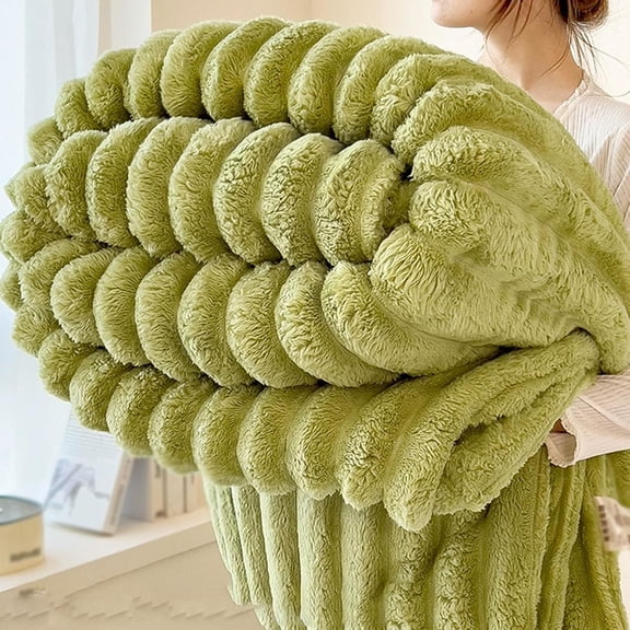 Super Soft Faux Fur Ribbed Fleece Throw Blanket, Cosy Warm Winter Thick Fleece Blanket for Sofa Bed Couch, Chunky Ribbed Cord Throw Blankets