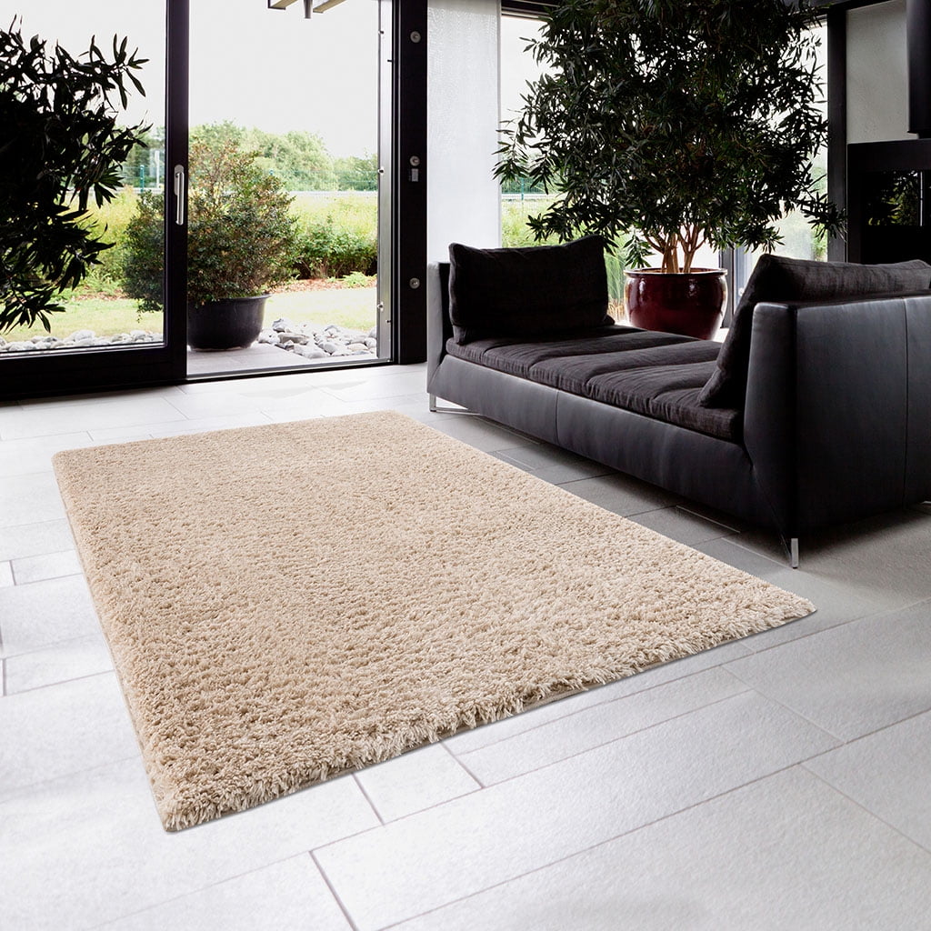 Super Soft Polyester Shag Area Rug Solid Cream High Pile Machine Woven Non-Slip Backing for Living Room Bedroom High Traffic Areas