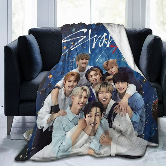 Super Soft Stray Flannel Throw Blanket Hyunjin Bangchan Felix Blanket Merchandise Sofabed Girl Adult Gift Super Soft Comfort Plush Family Car Picnic Indoor Outdoor Summer 50"X40"
