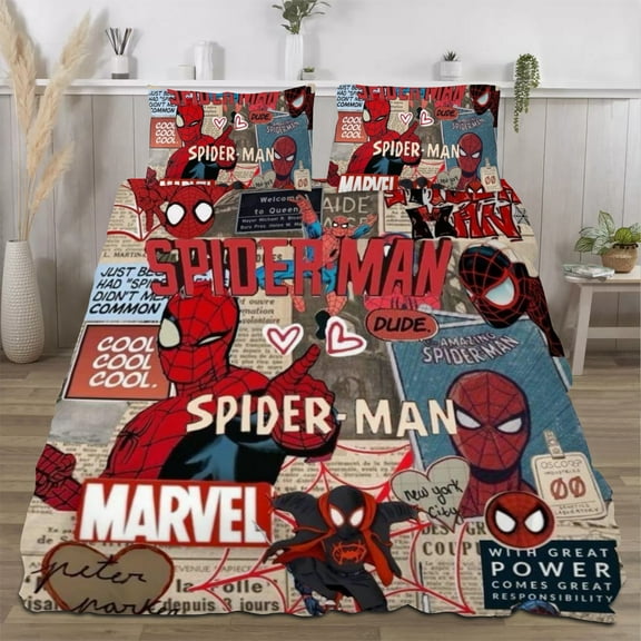 Superhero Three-Piece Complete Bedding Set - Includes reversible pillowcase and sheet set - Bedding items