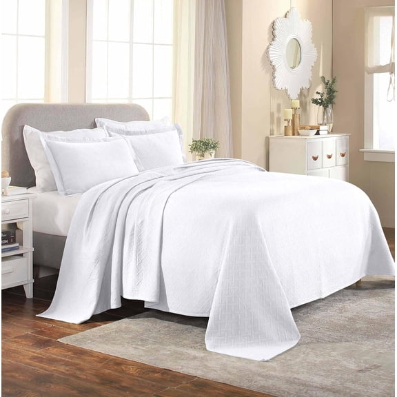 Superior 100% Cotton Basket Weave Bedspread with Shams, All-Season Premium Cotton Matelasse Jacquard Bedding, Quilted-Look Geometric Basket, Full, White