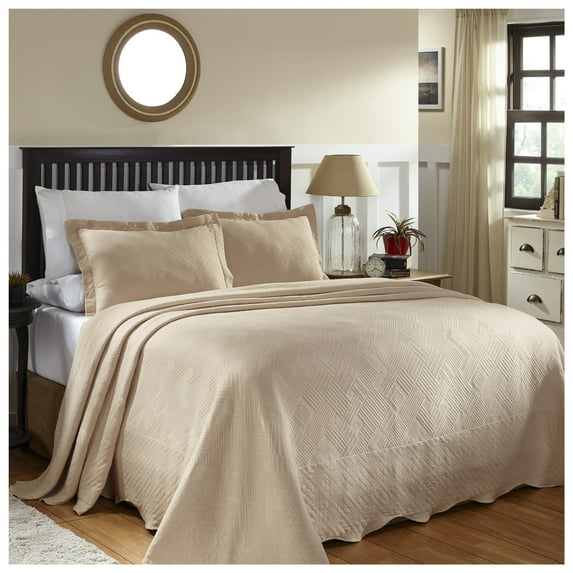 Superior 100% Cotton Geometric Fret Scalloped Bedspread Set Bisque / King