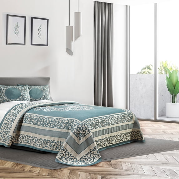 Superior 3-Pieces High-Durability Cotton-Blend Bedspread Set, King, Cerulean Blue