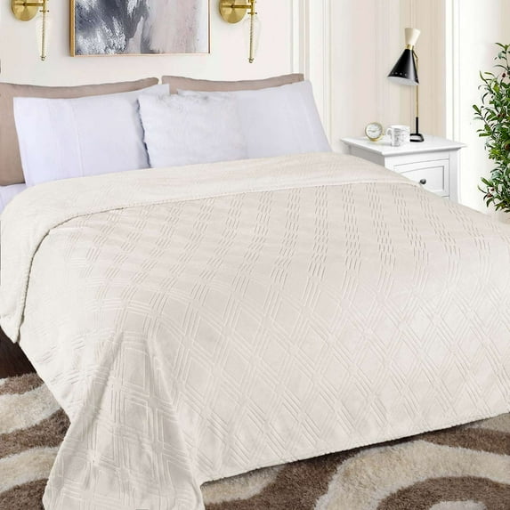 Superior Alaska Diamond Fleece Blanket 66" x 90", Lightweight Soft Bed Blankets, Twin Size, Ivory