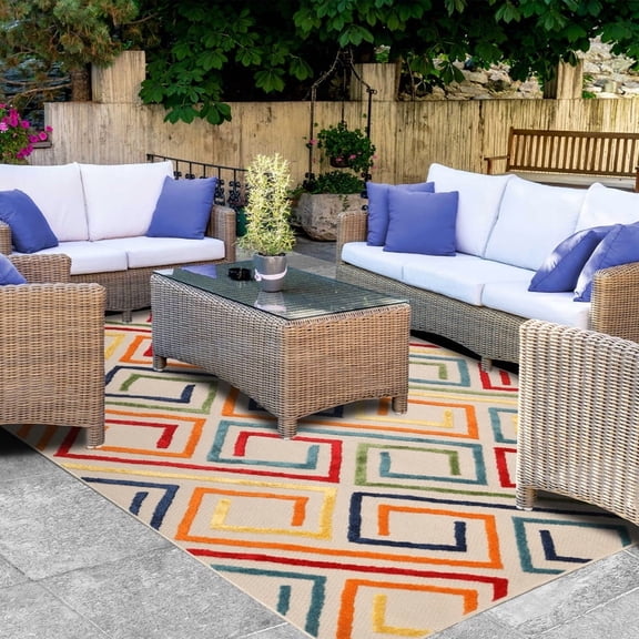 Superior Ares Modern Indoor/ Outdoor Area Rug, 5' 2" x 7' 2", Cream