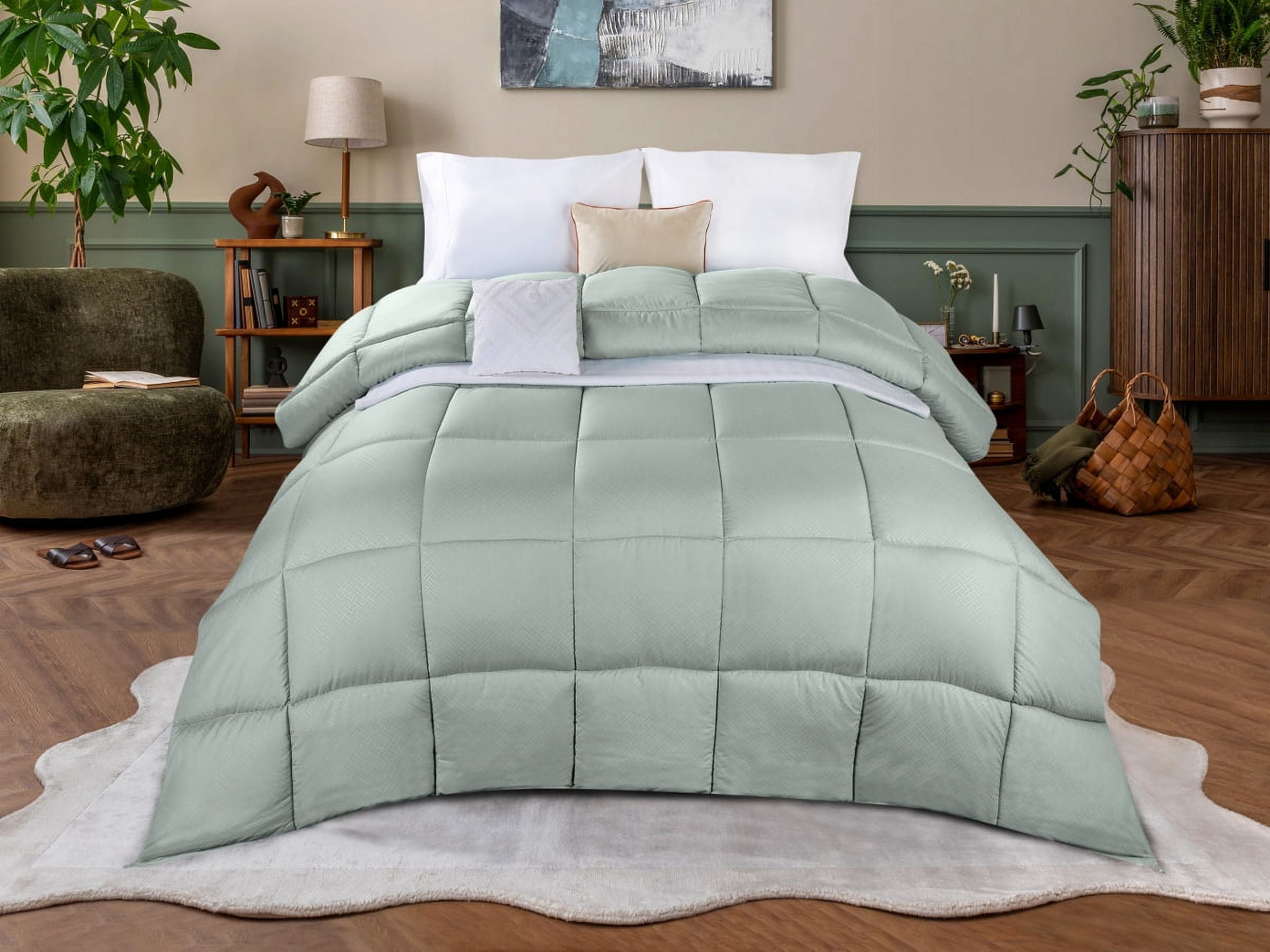 Superior Basketweave Plush Down Alternative Comforter, King, Jade