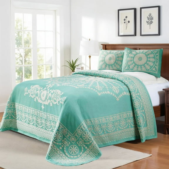 Superior 3-Pieces High-Durability Reversible Cotton Blend Bedspread Set, Full, Green