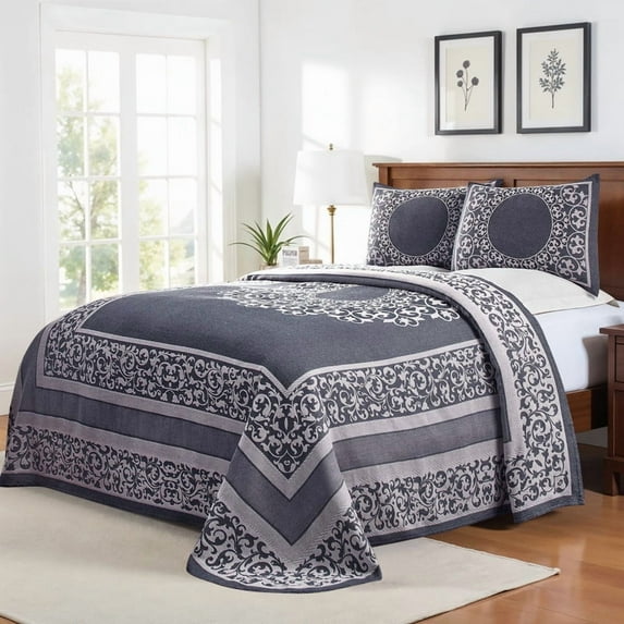 Superior Bohemian Mandala Lightweight Cotton Blend Woven Jacquard Bedspread Set, King, Denim Blue