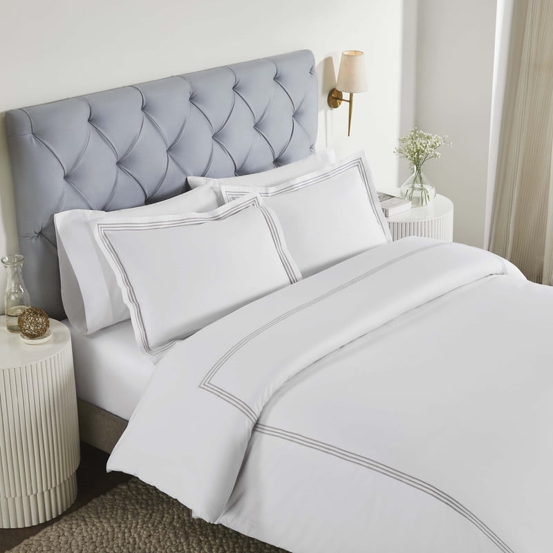 Full/Queen White and Silver Cotton Embroidered Duvet Cover Set