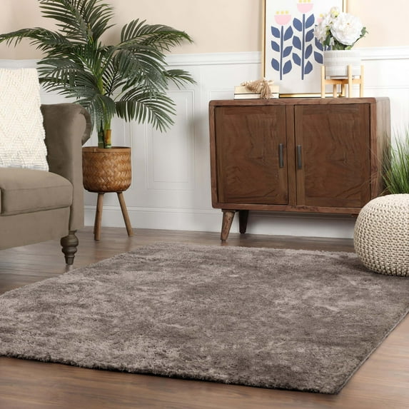 Superior California Shag Non-Slip Indoor Area Rug, 7' x 10', Warm Stone