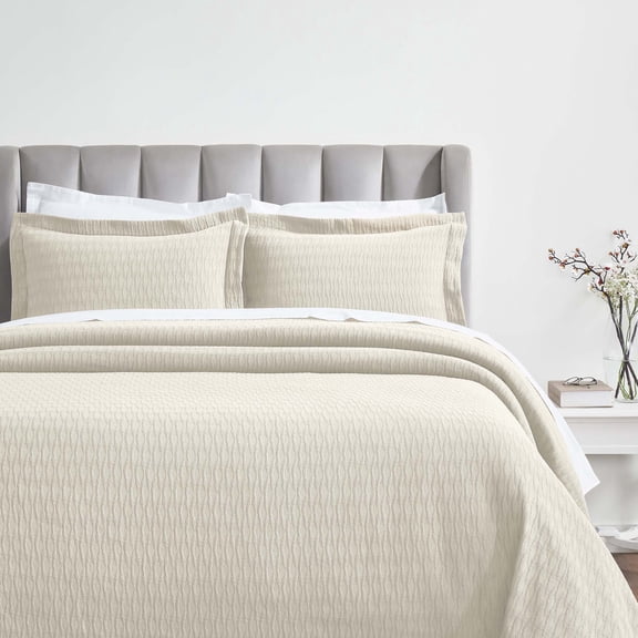 Superior Calvert Cotton Matelasse Bedspread Set, Queen, Ivory