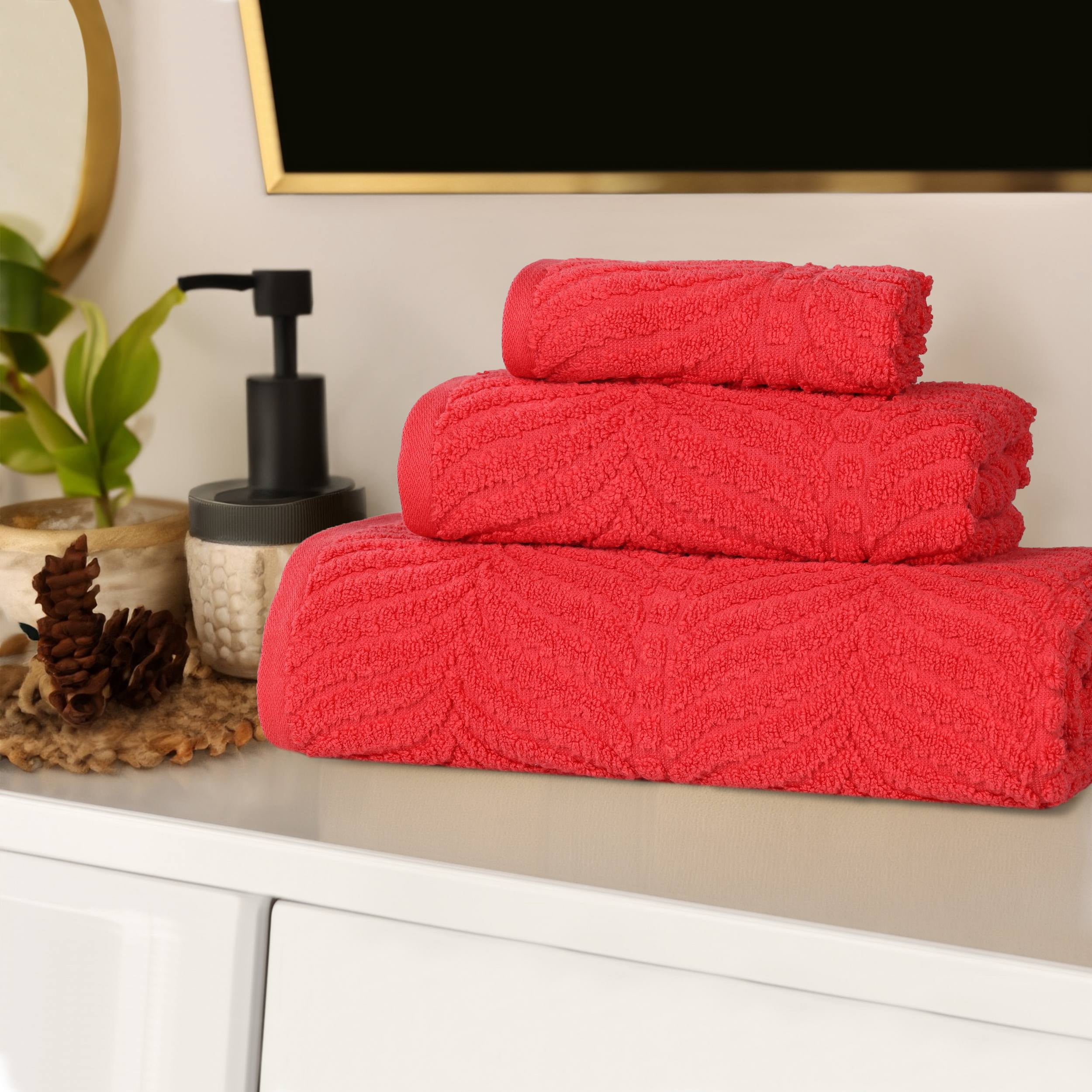 Superior Chevron 3-Piece Zero Twist Cotton Towel Set, Plush and Ulta Soft Towels, Red