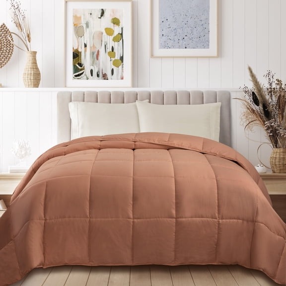 Superior Classic Reversible Comforter, Twin, Camel