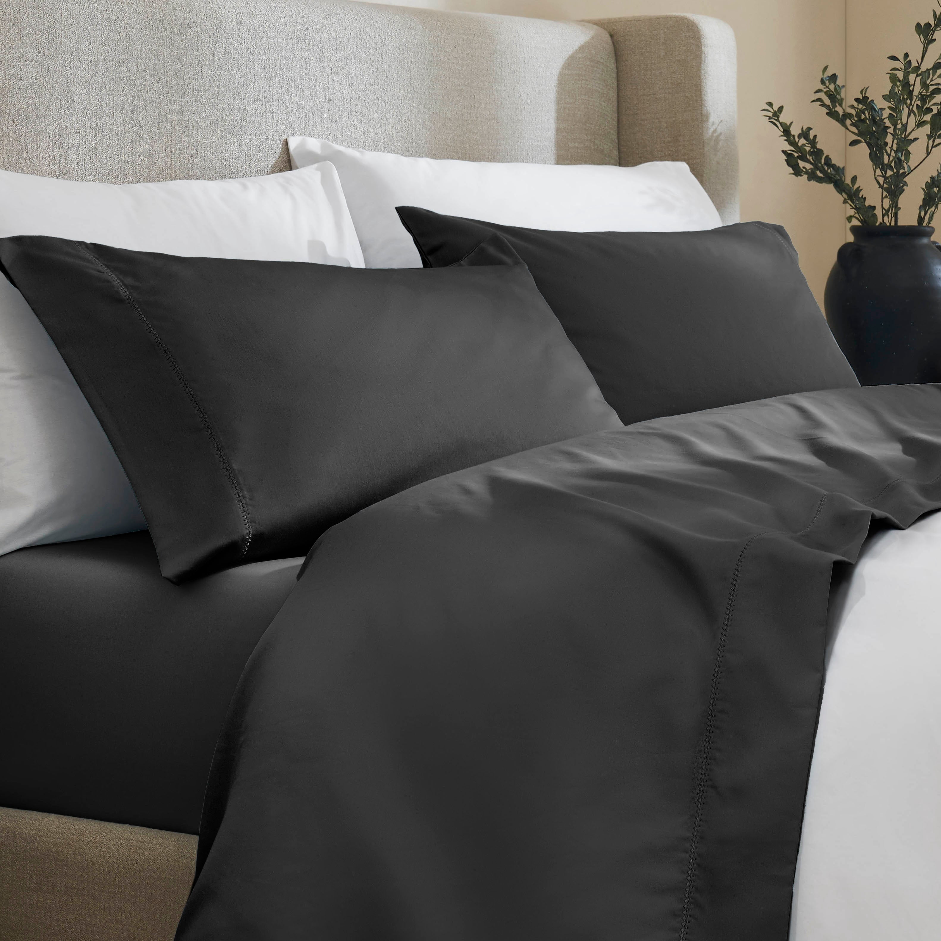 Superior Cotton Blend 600 Thread Count Embroidered Sheet Set, Olympic Queen, Black