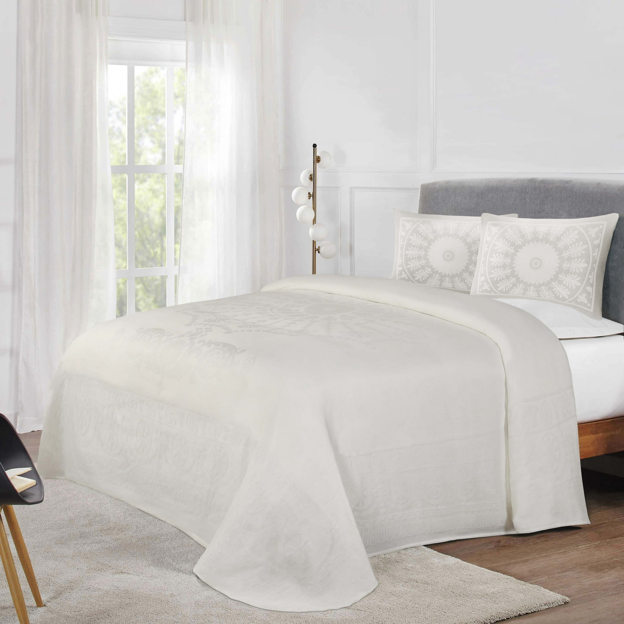 Full Off-White Cotton Blend Reversible Bedspread Set