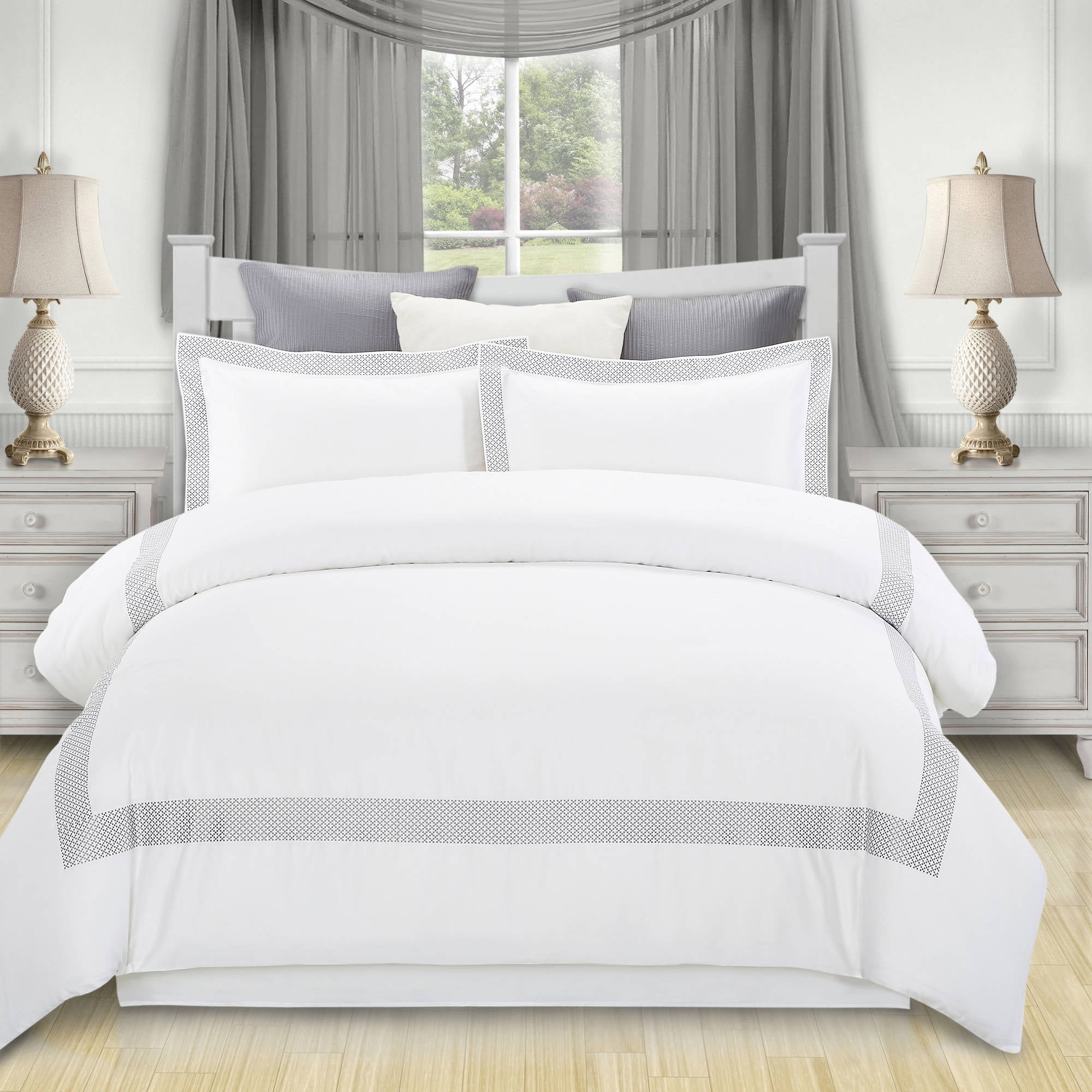Full/Queen White Cotton Embroidered Duvet Cover Set
