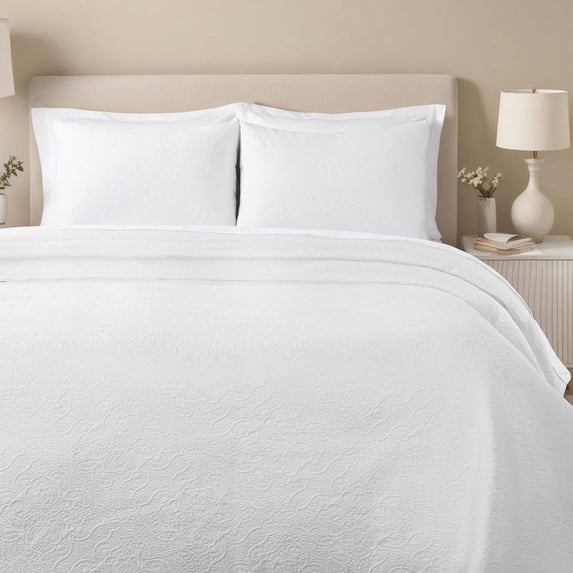Superior Enzy Floral Matelasse Bedspread and Sham Set, 3-Piece Soft Textured Jacquard Bedspreads, California King, White